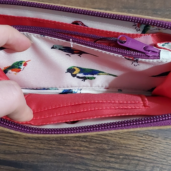 NWT Vera Bradley wristlet - Picture 4 of 4